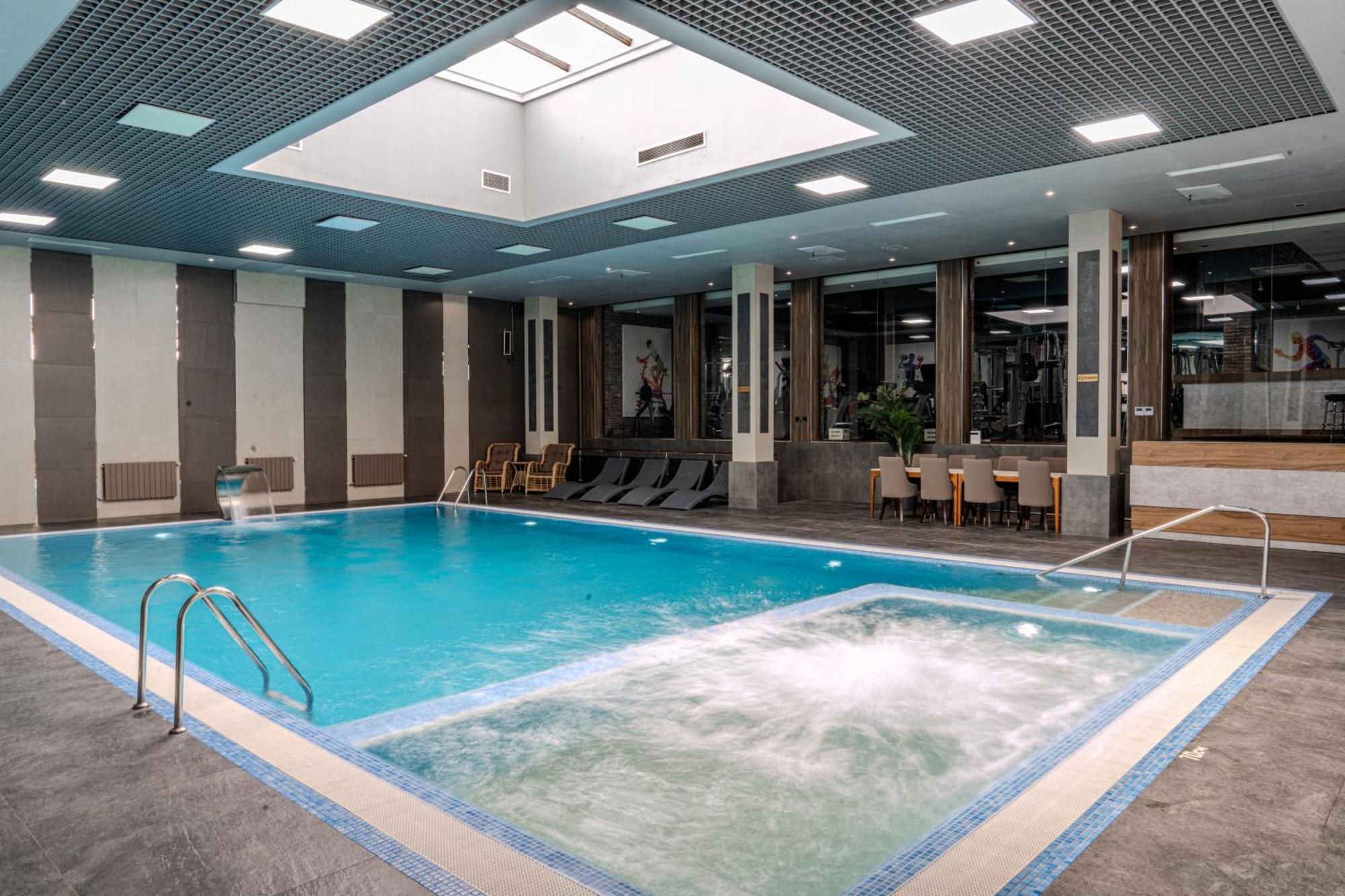 Husma Hotel & Spa Tasjkent Exteriör bild
